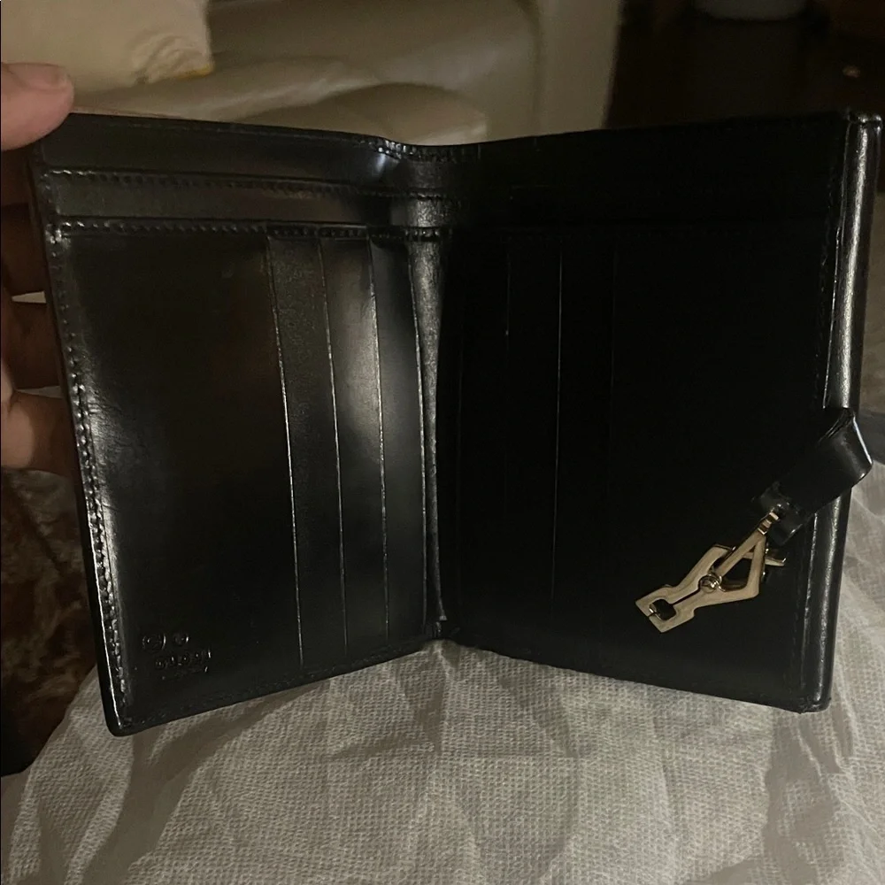 Gucci Black Wallet with Gold Accent EUC - Picture 2 of 11